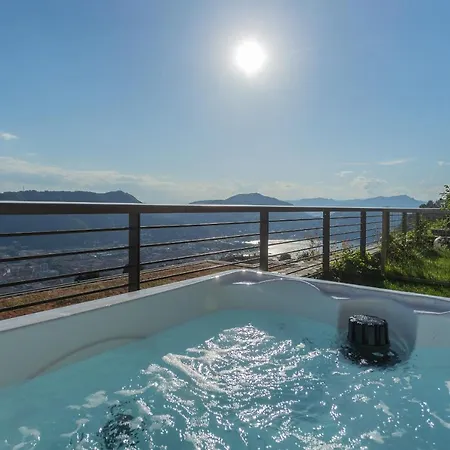 La Vista Bonita By Rent Como