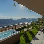La Vista Bonita